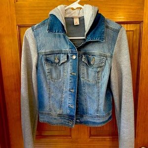 Mossimo Hooded Jean Jacket, size Small